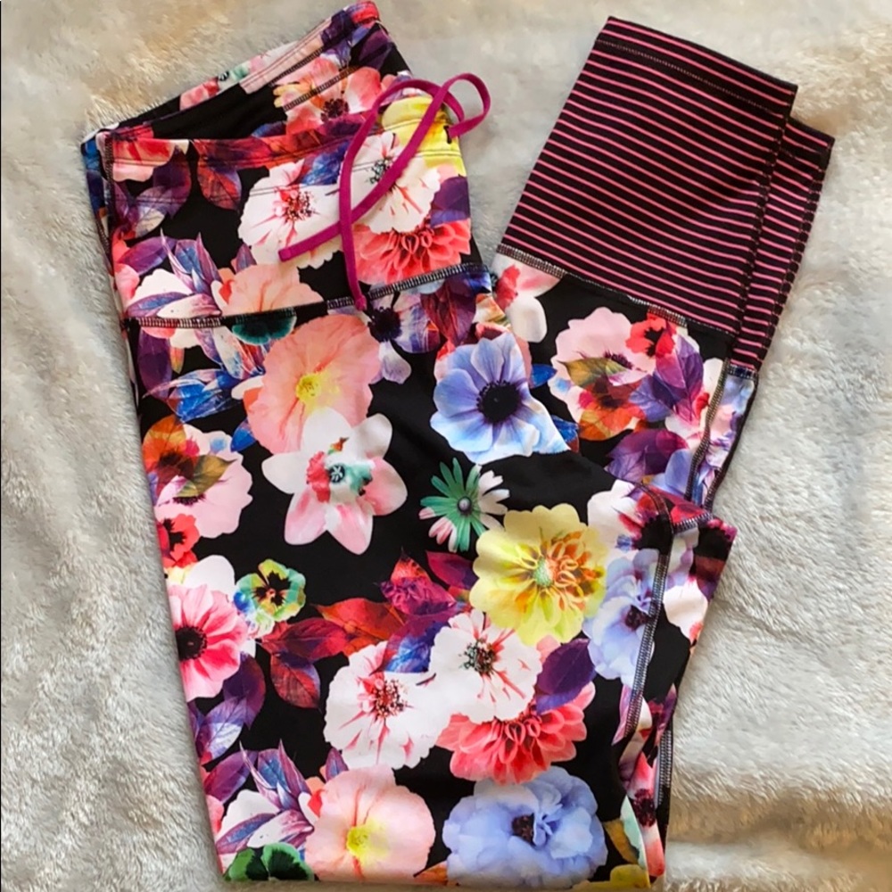 Old Navy Active Go-Dry Yoga Pants